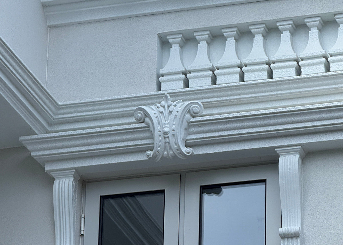 How Exterior Mouldings Transform Facades: Placement and Design Principles